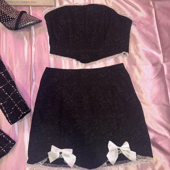 Old Money outfit bundle! - Picture 3 of 8